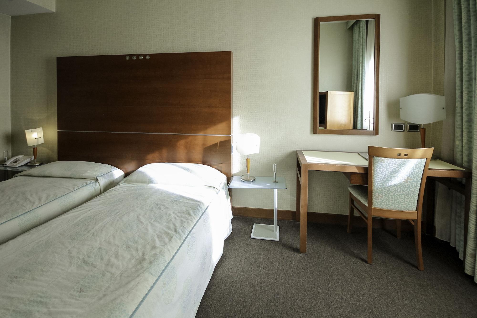 Millennhotel Bologna Esterno foto