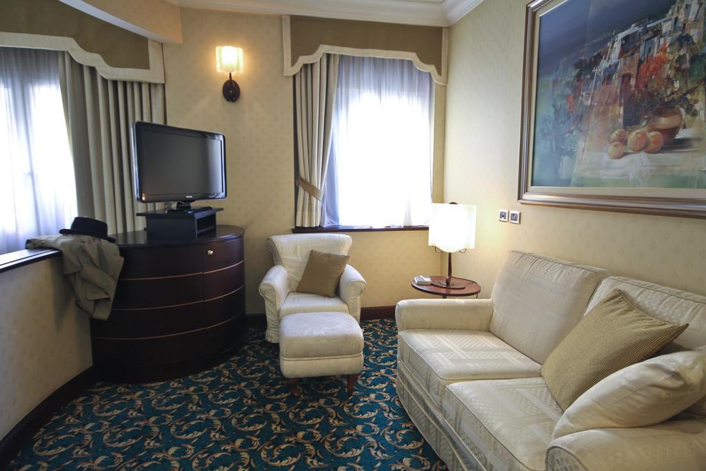 Millennhotel Bologna Esterno foto