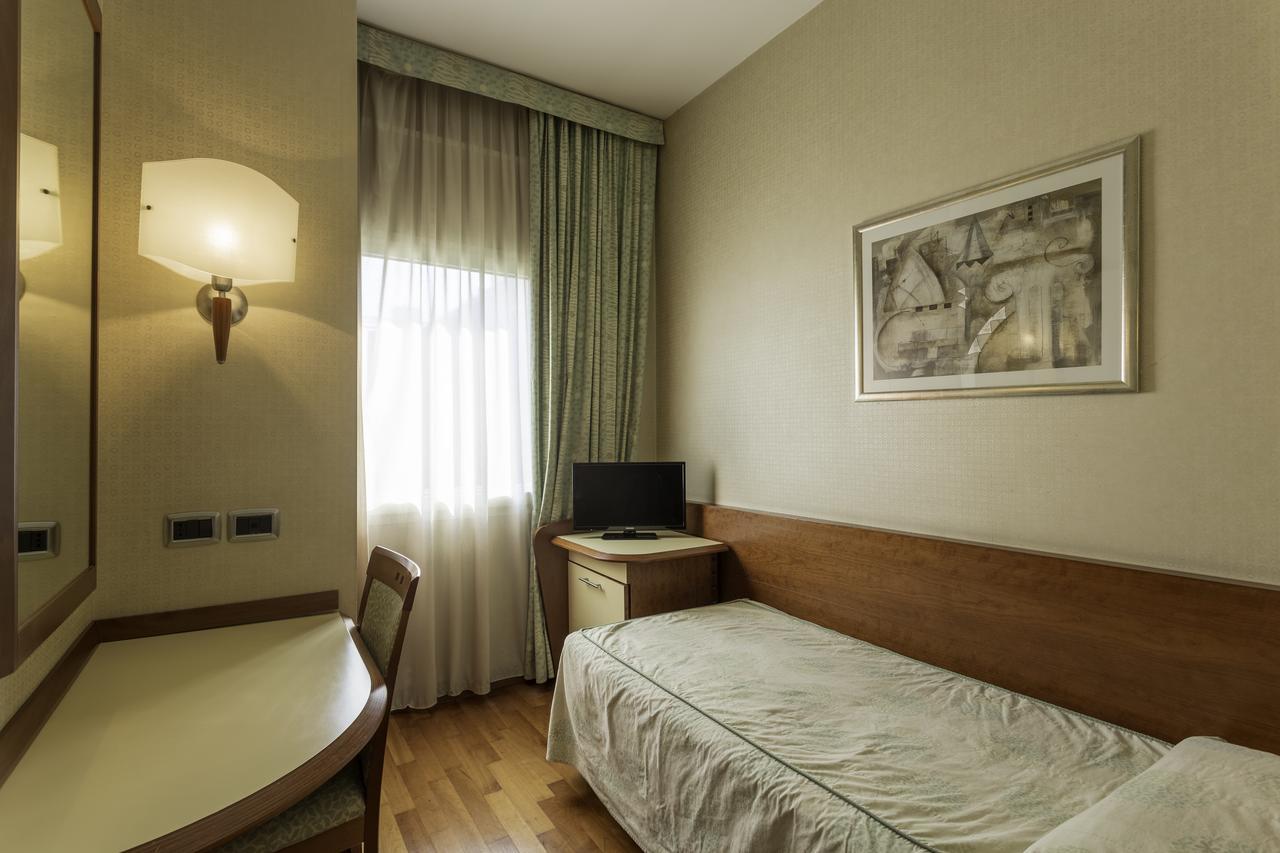 Millennhotel Bologna Esterno foto
